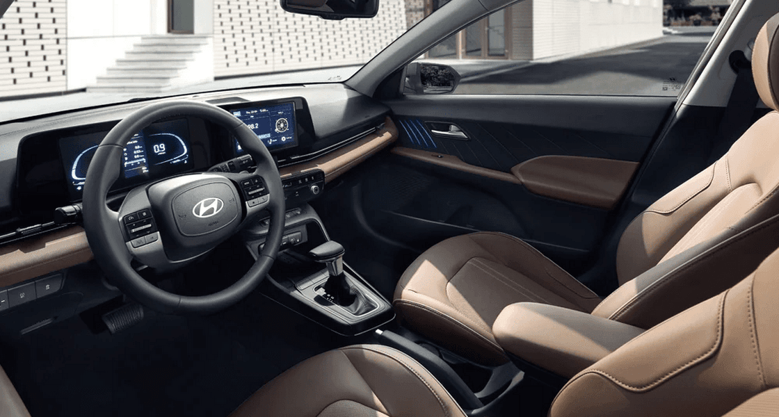 Hyundai Accent Innenraum Cockpit